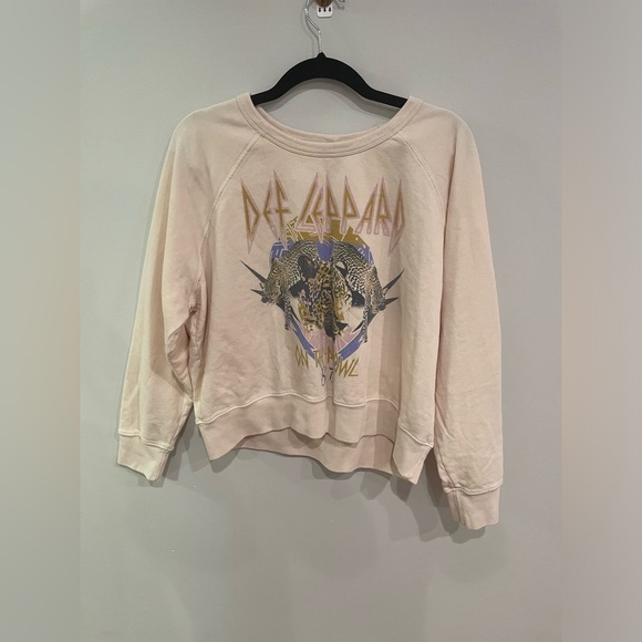 Daydreamer Def Leppard Cream Prowel Graphic Crewneck Pullover Sweatshirt Size S - Picture 1 of 3